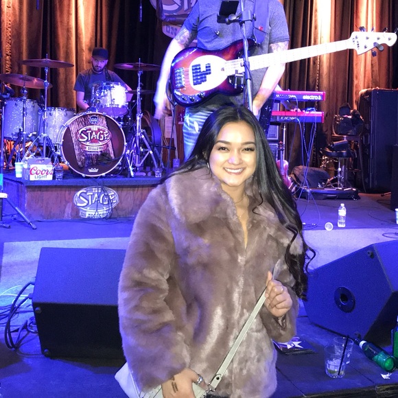 Faux fur jacket - Picture 4 of 4